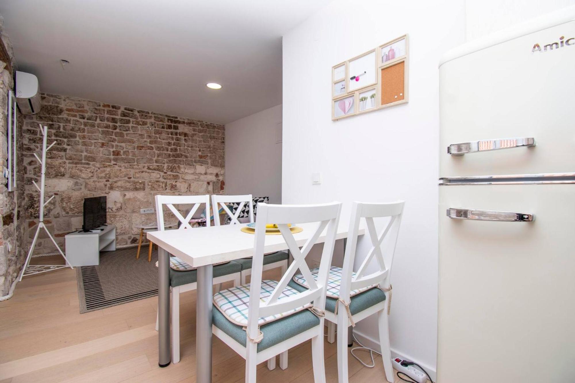 Apartment Oli&Zaki Šibenik Exterior foto